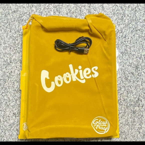 Brand New Cookies Glow Trays